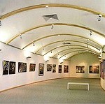 двухуровневые натяжные потолки, фото